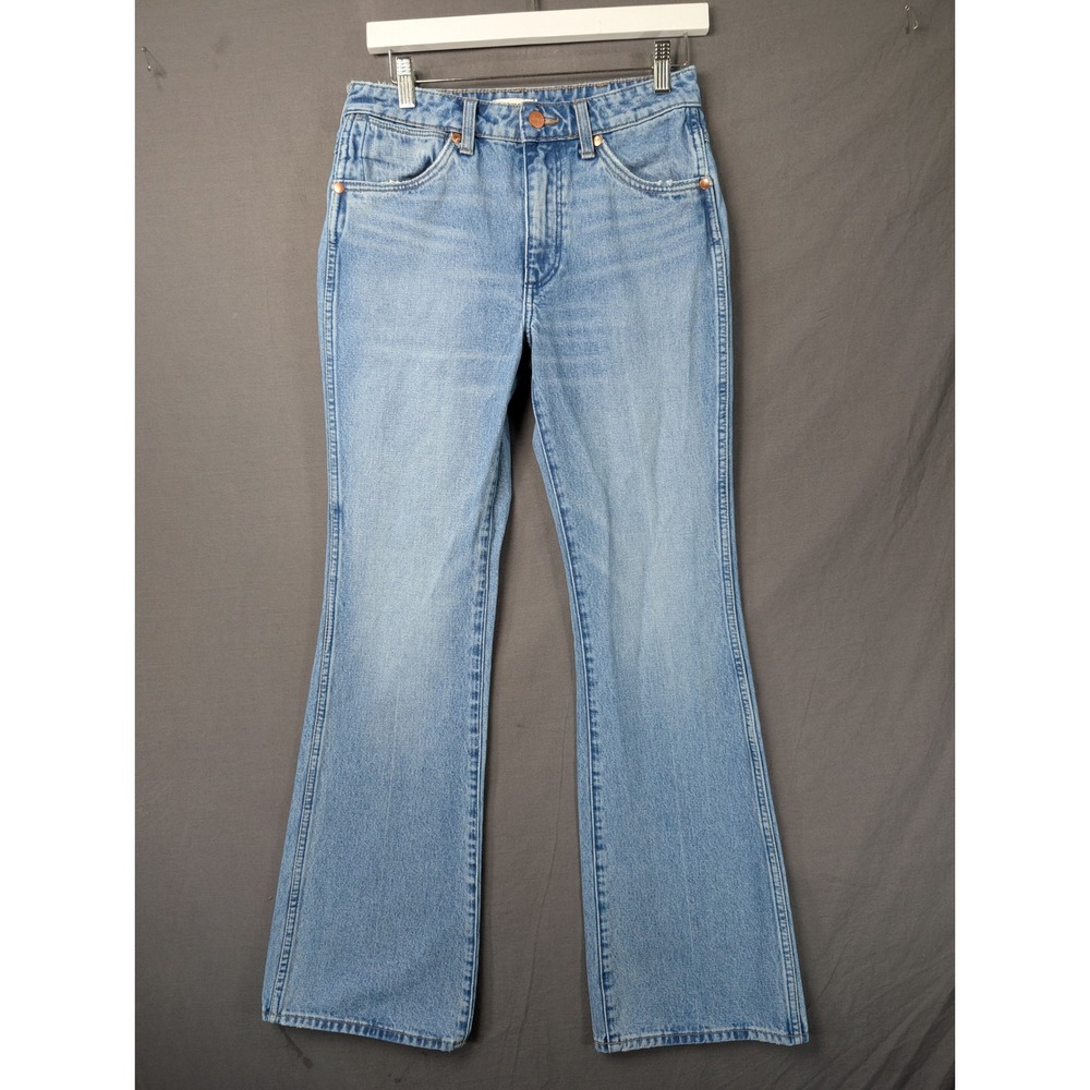 Wrangler Wanderer High Rise Flare Jeans Light Wash Blue Size 26x32